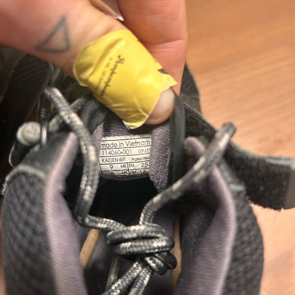 Plae shoes Kaiden Water proof hiking boot size 9 - Picture 5 of 6